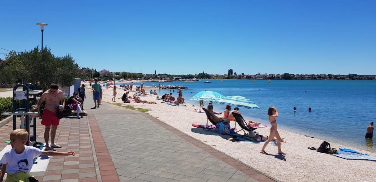 Abc Apartmani Vrsi Luaran gambar